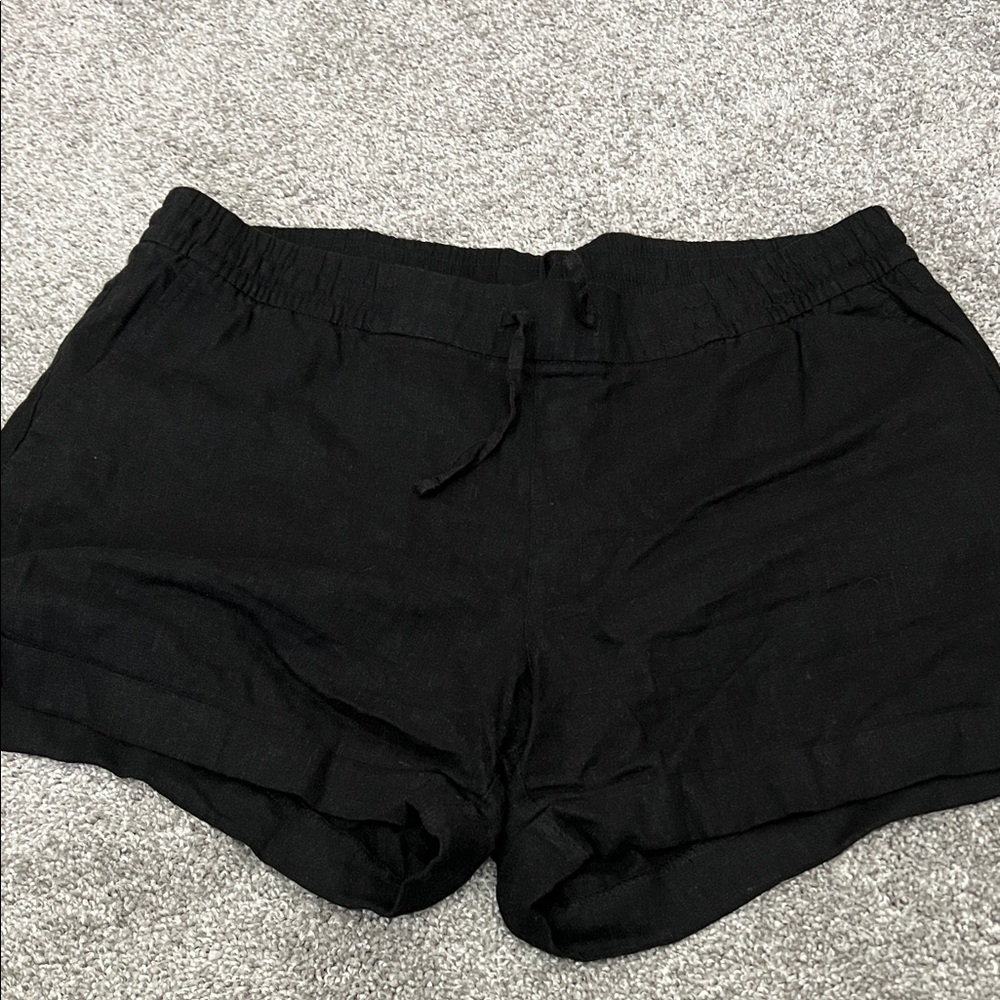 Old Navy Women's Classic Black Linen Shorts